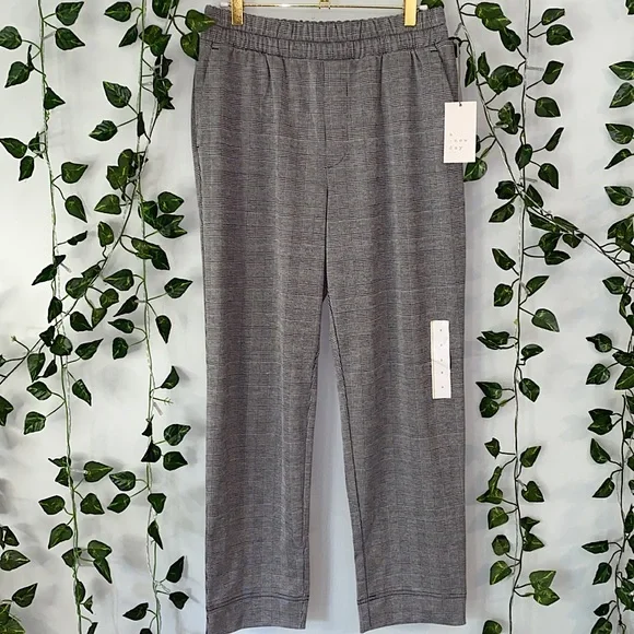 A New Day Women's High-Rise Slim Straight Fit Ankle Pull-On Pants Size Small - Picture 4 of 10